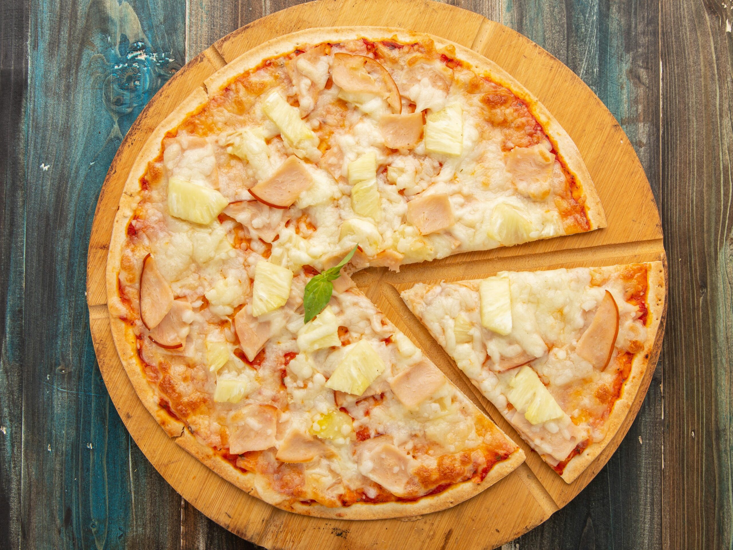 Best pizza in the world: The pineapple pizza